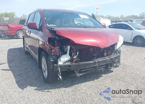 2018 Toyota Sienna Le 8 Passenger из США, поврежденный, VIN 5TDKZ3DC2JS927200